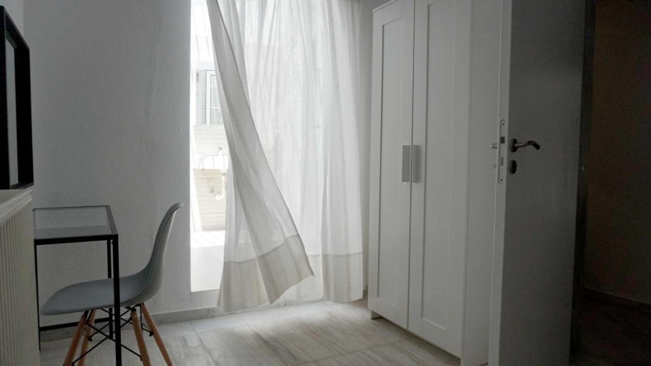 Villa Karras Vrasná エクステリア 写真