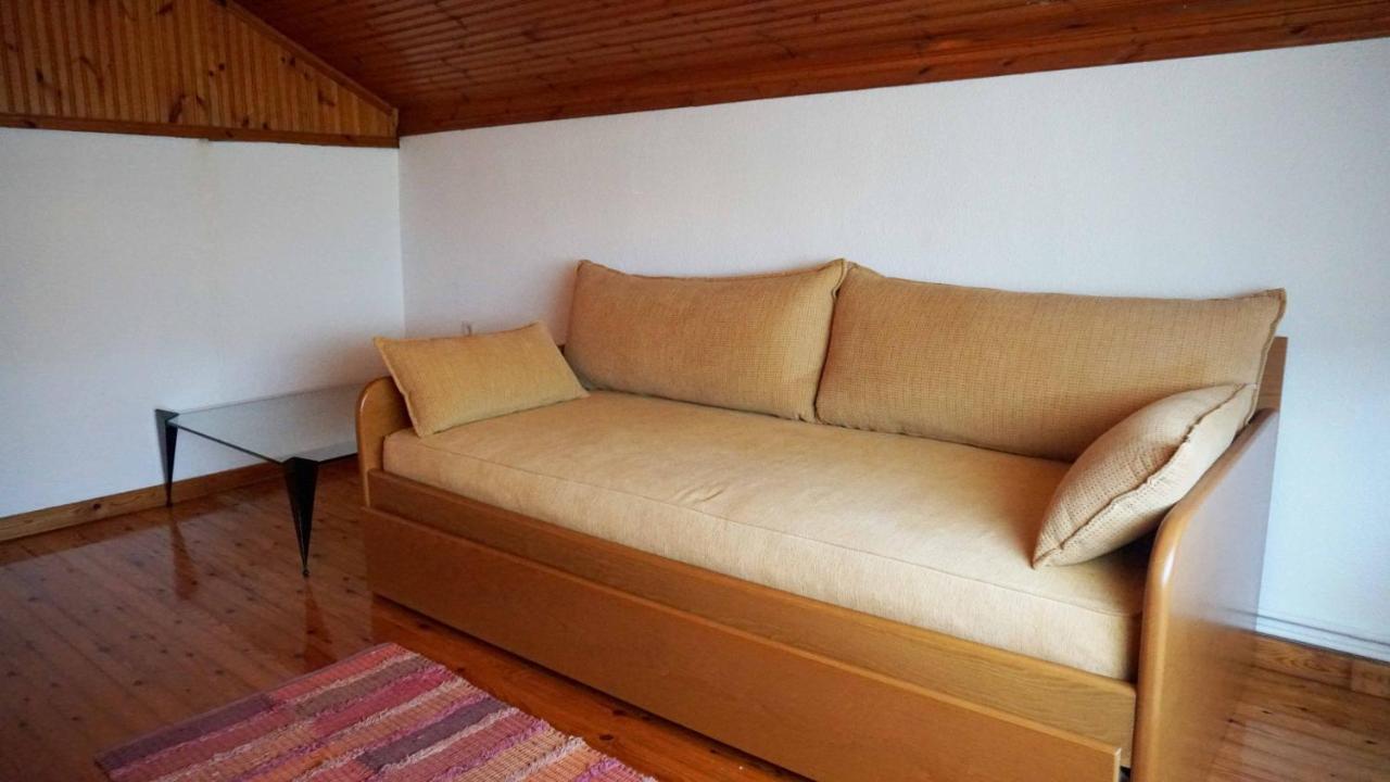 Villa Karras Vrasná エクステリア 写真